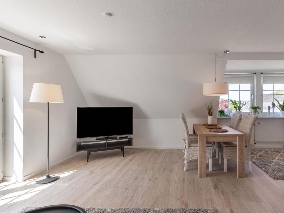 Scenic Apartment In Oldenburg Near Sea And Forest Max 3 Adults Dannau Ngoại thất bức ảnh